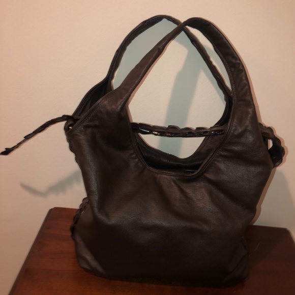 MooMoo designs crocodile handbag - Picture 3 of 3